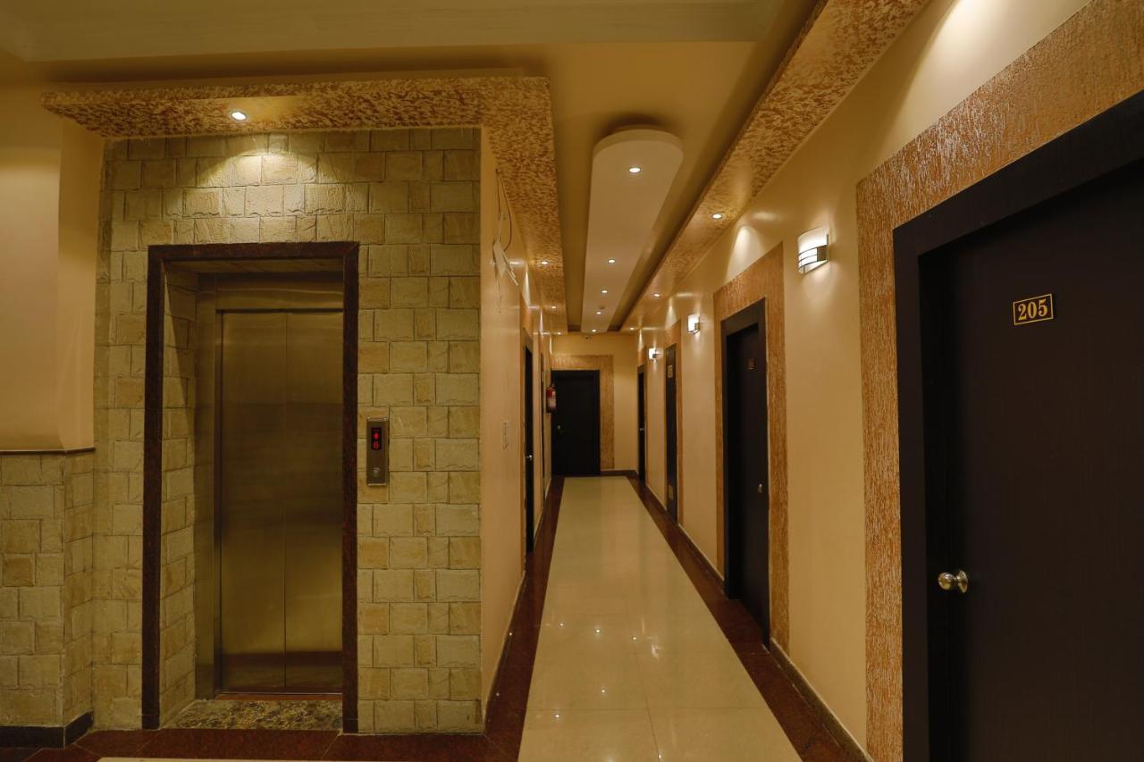 The Park Presidency Hotel Bareilly Eksteriør bilde